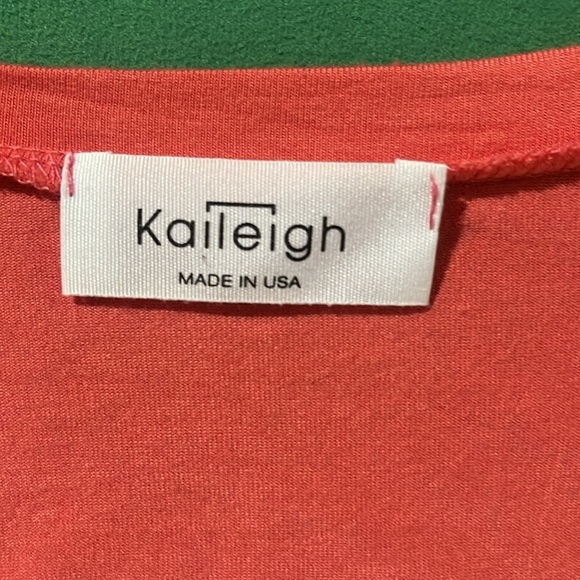 Kaileigh Coral Women's Crew Neck Short Sleeve Top Size Large/XL - Picture 7 of 7